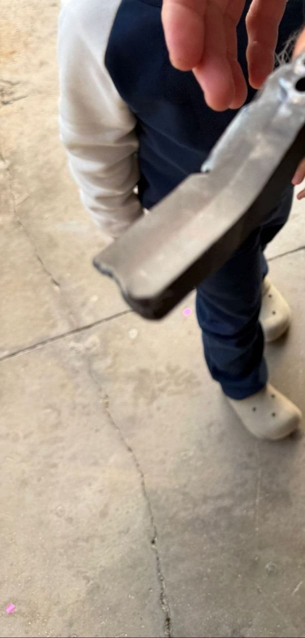 شظية صاروخية تسقط في الحارة الفوقا بمدينة طمرة