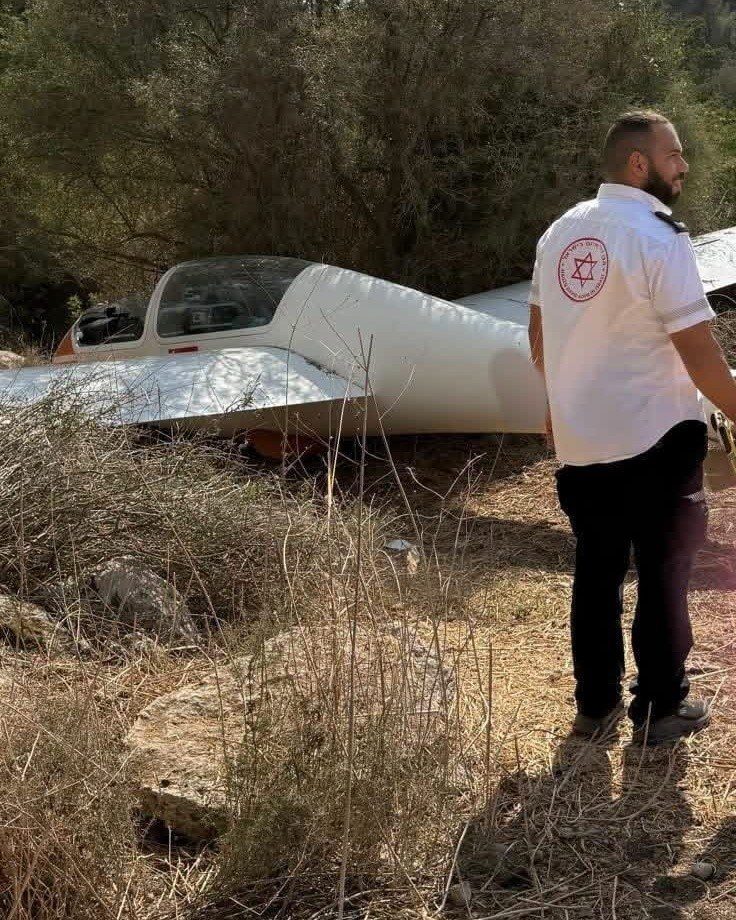 تحطم طائرة خفيفة قرب القدس وإصابة رجل في الستينيات بجروح طفيفة