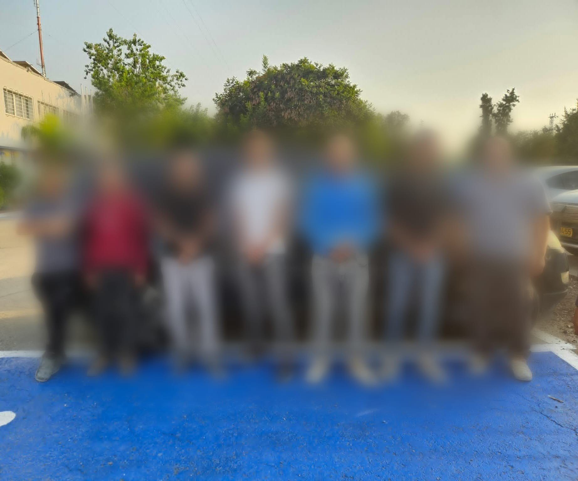 اعتقال 10 عمال من الضفة في الخضيرة للاشتباه بدخولهم دون تصاريح وسائقين بشبهة نقلهم