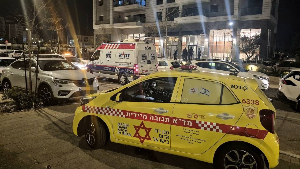 العثور على جثتين لرجلين في الأربعينيات من العمر في نتانيا بحادثتين منفصلتين